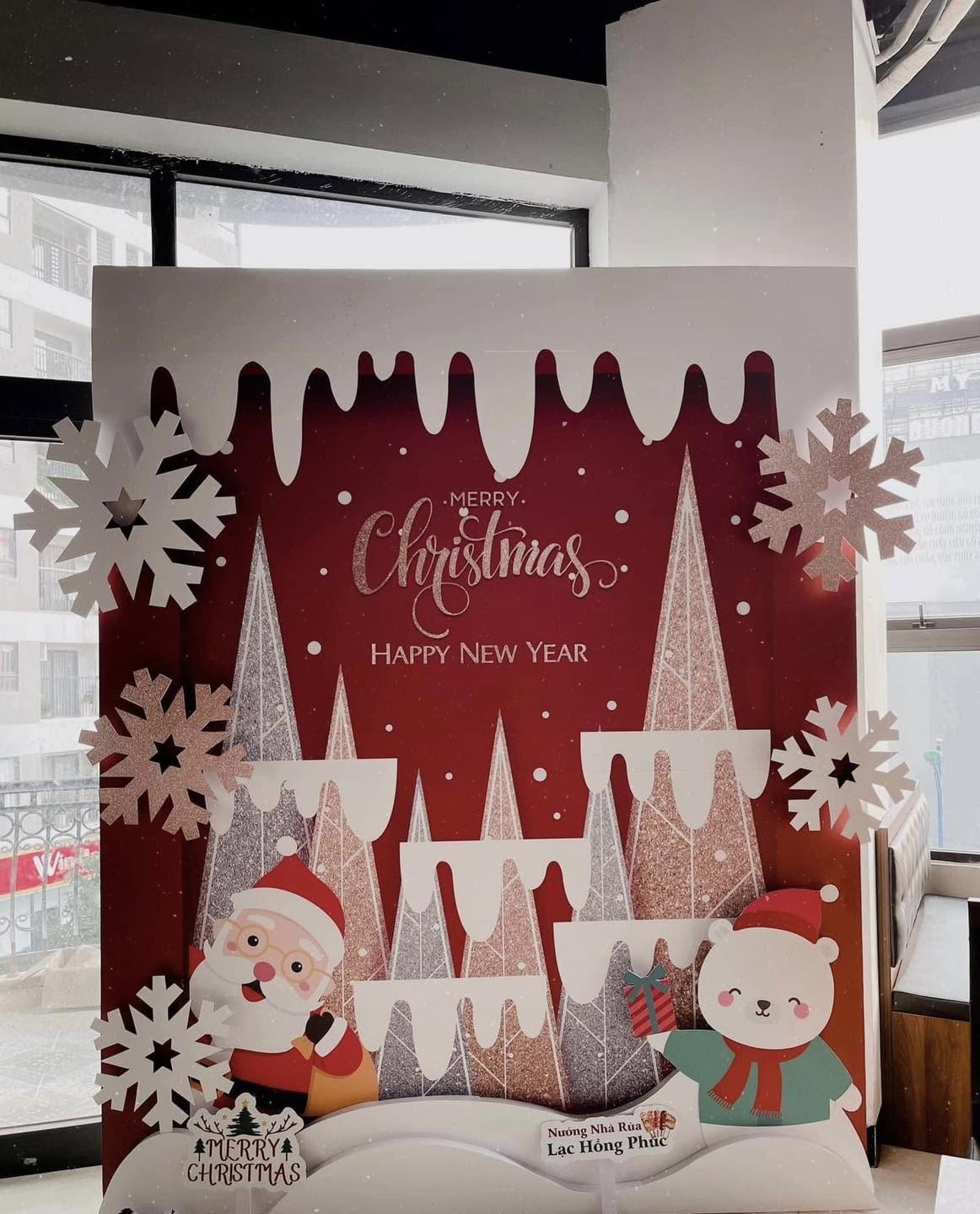 Dịch Vụ Trang Trí Noel Ở Masteri Waterfront